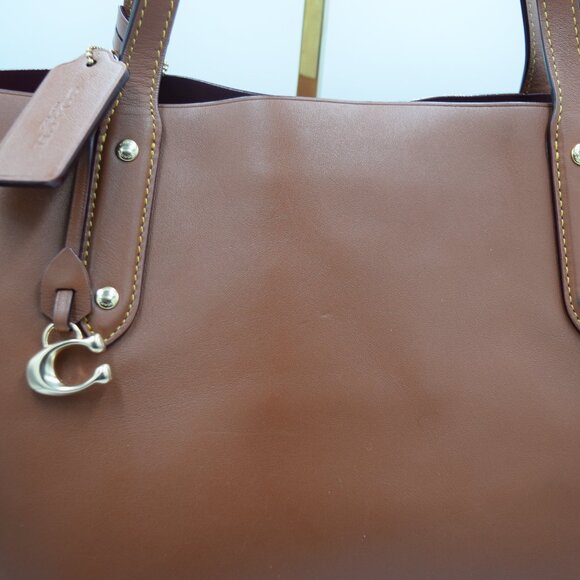 Coach Central City Tote - refined calf leather - Picture 12 of 14